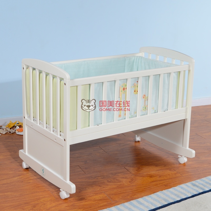 多功能婴儿床可变摇椅的实木宝宝床婴儿摇床送