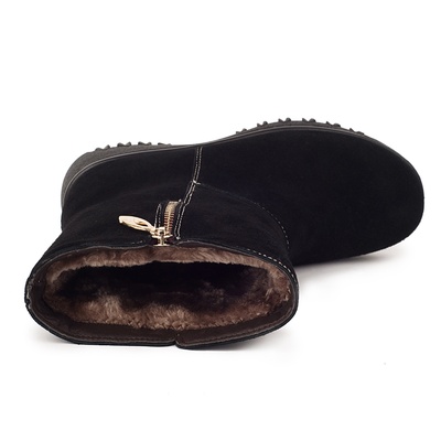 麦高雪地靴推荐：麦高新款时尚保暖中筒女雪地靴W9029008