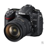 尼康 (Nikon) D7000 单反套机含DX AF-S 18-200mm镜头 专业数码相机(套餐八)